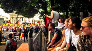 Was hilf gegen AfD und Rassismus